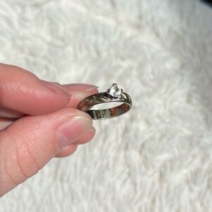 Vintage Uncas Solitaire Ring